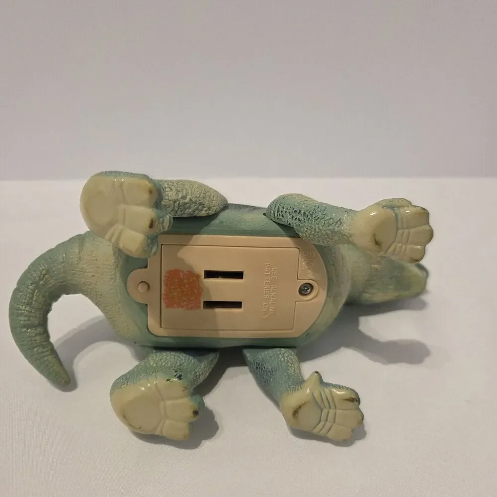 Vintage Disney Dinosaur Dino Alive Aladar Mattel 2000 Does Not Work